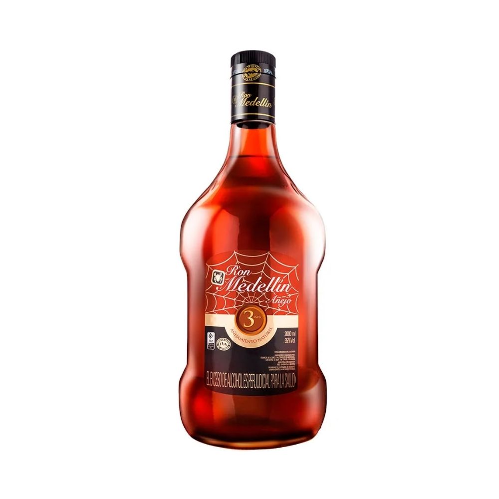 RON MEDELLÍN AÑEJO 3 AÑOS GARRAFA 2000 ML